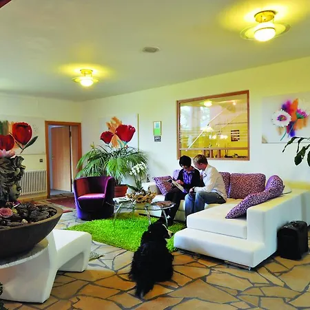 Eden バート・クロツィンゲン