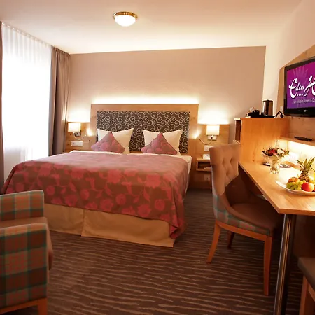 ホテル Eden バート・クロツィンゲン